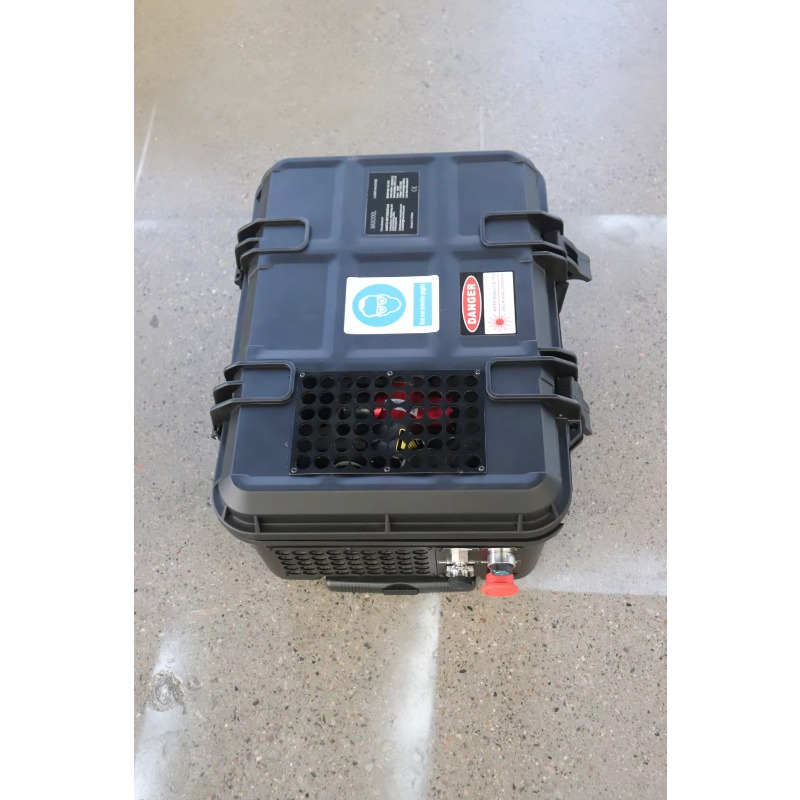 Maxcool Pulsed Valiz Tipi Fibe - Industrial Laser Cleaning Equipment incelemesi ve fiyatı