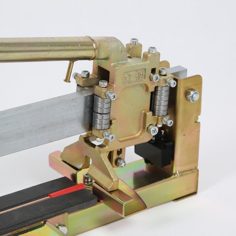 Ağır Sanayi Manuel Karo Kesme  - Industrial Laser Guide incelemesi ve fiyatı